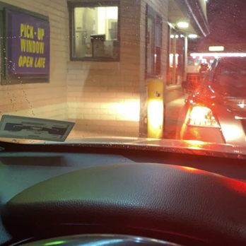 Wendy's - No one at the window - Burgers Near Me - Greensboro, North Carolina