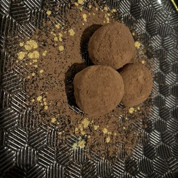 Belleville Wine Bar - Chocolate truffles (I ate one before I thought to leave a photo) - Wine Bars Near Me - Reno, Nevada