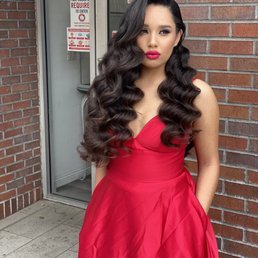 Hair : Amy  Makeup : Alice