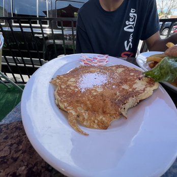 La Mesa Bistro - Buttermilk Pancakes - Cafes Near Me - La Mesa, California La Mesa Bistro - Buttermilk Pancakes - Cafes Near Me - La Mesa, California