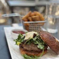 The Hollywood Rooftop Restaurant & Bar - Box Office Burger