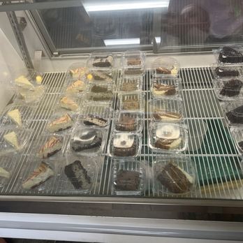 Pizza Palace - Delicious desserts - Pizza Near Me - Dundalk, Maryland