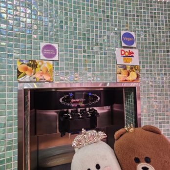 Frost - Different non-dairy flavors! - Ice Cream & Frozen Yogurt Near Me - Kailua, Hawaii Frost - Different non-dairy flavors! - Ice Cream & Frozen Yogurt Near Me - Kailua, Hawaii