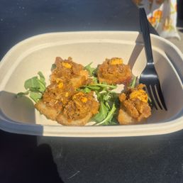 Crispy rice and spicy tuna