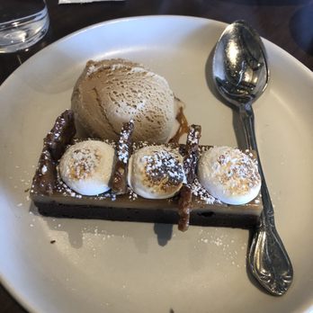 Culinary Dropout - Peanut Butter Rocky Road Bar - New American Near Me - Gilbert, Arizona Culinary Dropout - Peanut Butter Rocky Road Bar - New American Near Me - Gilbert, Arizona