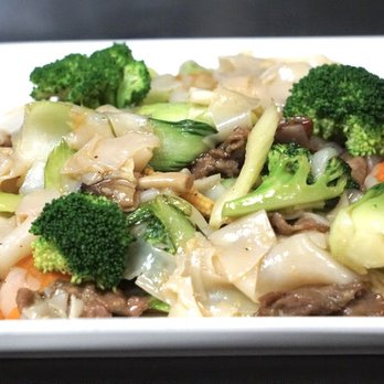 Pho BamBu - Beef chow fun - Vietnamese Near Me - Rancho Cucamonga, California