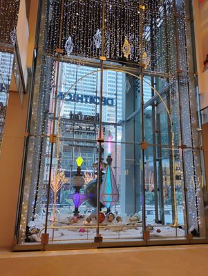 Montreal Eaton Centre by null