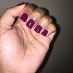 A manicure done by Mariana. I was please with the service and how kind the staff are. I will definitely return.