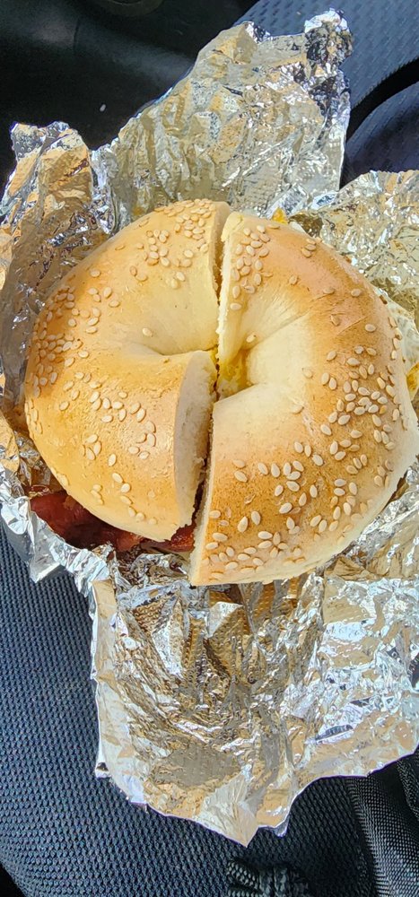 Bagel Stop Logo