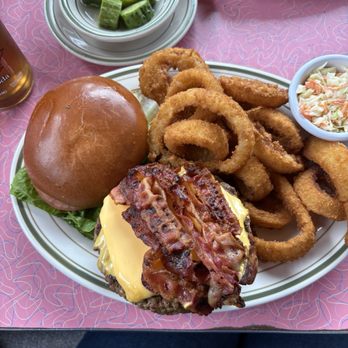 Jackson Hole Burgers - Bacon Cheeseburgerwith onion rings - Burgers Near Me - Englewood, New Jersey Jackson Hole Burgers - Bacon Cheeseburgerwith onion rings - Burgers Near Me - Englewood, New Jersey