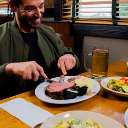 Logan's Roadhouse
