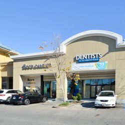 Dentists of El Cerrito Plaza
