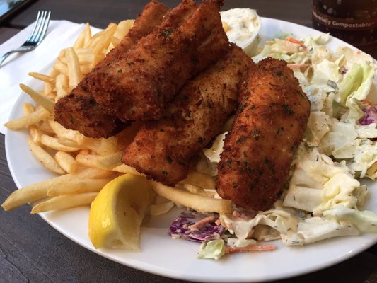 Paia Fishmarket Front Street Restaurant by null