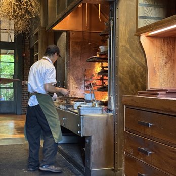 The Charter Oak Restaurant - New American Near Me - St Helena, California