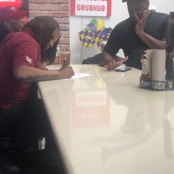 Wing Quarter - Completely ignoring me - Cajun/Creole Near Me - Houston, Texas Wing Quarter - Completely ignoring me - Cajun/Creole Near Me - Houston, Texas