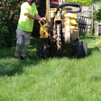 Witt's Tree Service - Expertly guided stump grinder. - Tree Services Near Me - Catasauqua, Pennsylvania Witt's Tree Service - Expertly guided stump grinder. - Tree Services Near Me - Catasauqua, Pennsylvania