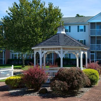 Pines Village - The Pines at Whiting Senior Facility, Outdoors relaxing, sitting Gazebo - Retirement Homes Near Me - Whiting, New Jersey