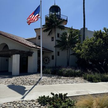 Tom Ham's Lighthouse - Breakfast & Brunch Near Me - San Diego, California Tom Ham's Lighthouse - Breakfast & Brunch Near Me - San Diego, California