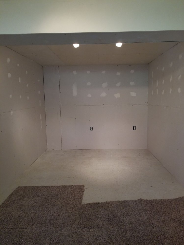 Slide of Santana construction and Landscaping