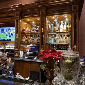 Lobby Lounge - a man sitting at the bar - Resorts Near Me - San Diego, California Lobby Lounge - a man sitting at the bar - Resorts Near Me - San Diego, California