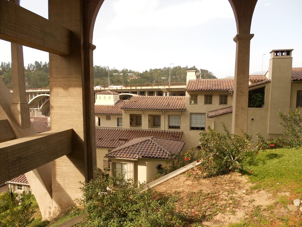 Slide of Midwest Roofing