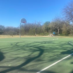 Sunrise Park - Basketball court