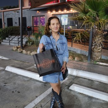Rockhouse - Wifey with takeout burger and fries - Southern Near Me - Houston, Texas Rockhouse - Wifey with takeout burger and fries - Southern Near Me - Houston, Texas