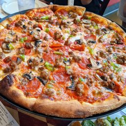 Gotham Pizza
