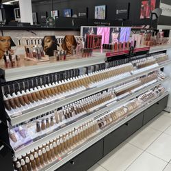 Kohl's - Sephora area