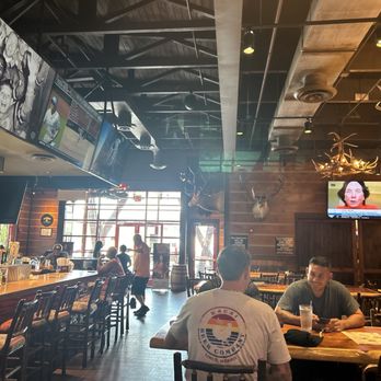 Twin Peaks - Sports Bars Near Me - Augusta, Georgia