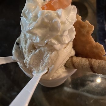 Congelato - Small Gelato. Cookies and cream w whipped cream. - Desserts Near Me - Helotes, Texas Congelato - Small Gelato. Cookies and cream w whipped cream. - Desserts Near Me - Helotes, Texas
