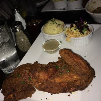 Old Skool Cafe - Fried chicken mostly burnt - Soul Food Near Me - San Francisco, California Old Skool Cafe - Fried chicken mostly burnt - Soul Food Near Me - San Francisco, California