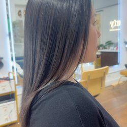 Mz Beauty salon - Women's haircut