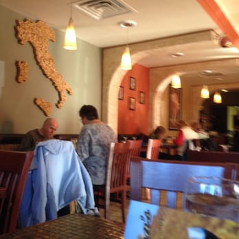 Emma's Everyday Gourmet - Emma's is a great Italian restaurant with fantastic food and great scenery. - Italian Near Me - Westfield, Massachusetts