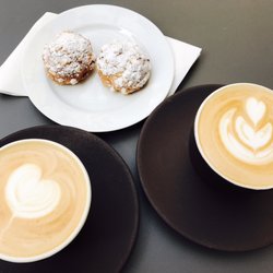 L'Alchimiste Café Boutique - Beautiful presentation, almost too nice to take a sip. But you do want to and you won't regret it.
