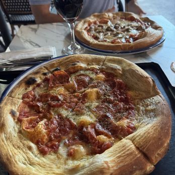 IT Italian Trattoria - Pizza - Pizza Near Me - Miami Beach, Florida IT Italian Trattoria - Pizza - Pizza Near Me - Miami Beach, Florida