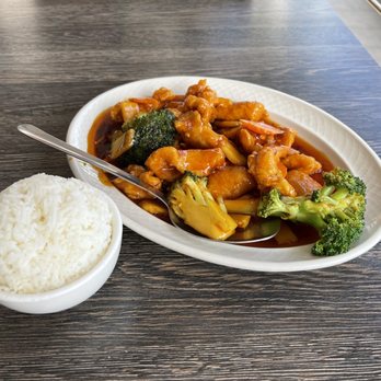 New Taste - General Tsao's Chicken - Chinese Near Me - San Juan, Puerto Rico