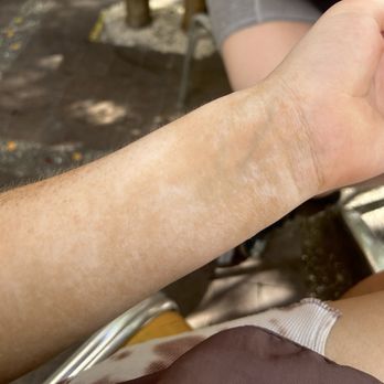 goGLOW - Spray Tanning Near Me - Chicago, Illinois