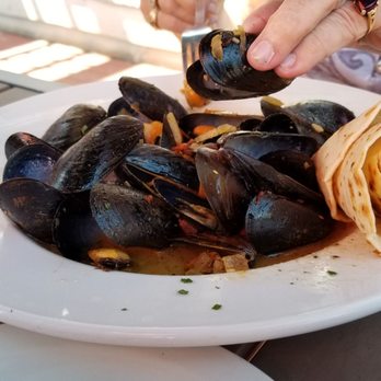 NAKED TURTLE - Updated June 2025 - 52 Photos & 100 Reviews - 1 Dock St