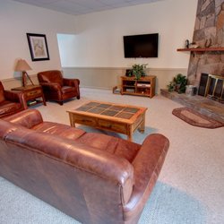 Yough Riverhouse - Living room