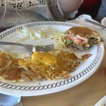Waffle House - Cumming - Bacon Angus Cheeseburger (1/4 Lb.) - Diners Near Me - Cumming, Georgia Waffle House - Cumming - Bacon Angus Cheeseburger (1/4 Lb.) - Diners Near Me - Cumming, Georgia