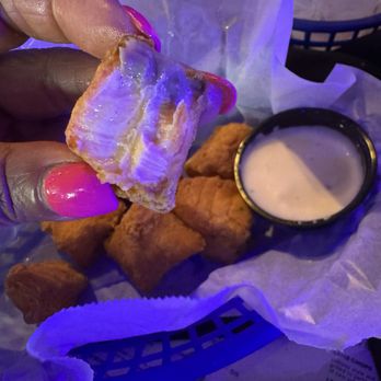 Blu Cafe - Sports Bars Near Me - Ocoee, Florida