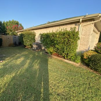 SMAC Lawn Service - a view of a backyard - Lawn Services Near Me - Fort Worth, Texas SMAC Lawn Service - a view of a backyard - Lawn Services Near Me - Fort Worth, Texas