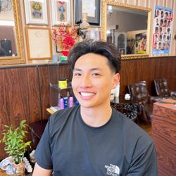 Louie's Barber Shop
