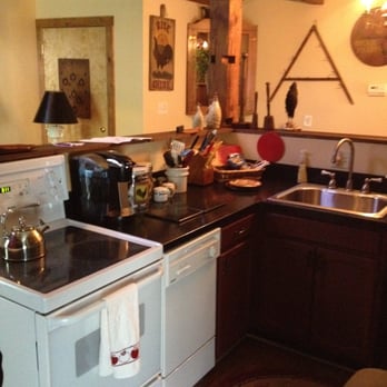 J Palen House - Roost - downstairs kitchenette - Bed & Breakfast Near Me - Cleveland, Ohio J Palen House - Roost - downstairs kitchenette - Bed & Breakfast Near Me - Cleveland, Ohio
