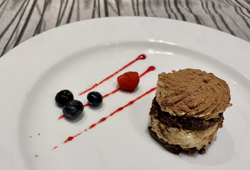 CAPER’S Updated August 2024 97 Photos & 17 Reviews David Alfaro