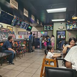 Taqueria y Birrieria Amigos & Beer