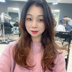 The girl here has a great haircut. The quality of my hair is not good, but she also does it well, which makes me very satisfied.