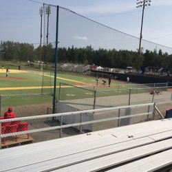 Growden Memorial Park - Fencing is not intrusive and protects the fans