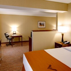 Phoenix Inn Suites - Albany in Albany gift card